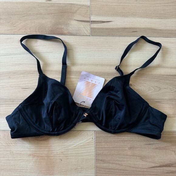 Savage x‎ Fenty Womens Black Nylon Unlined Bra Size 34A - Picture 1 of 4